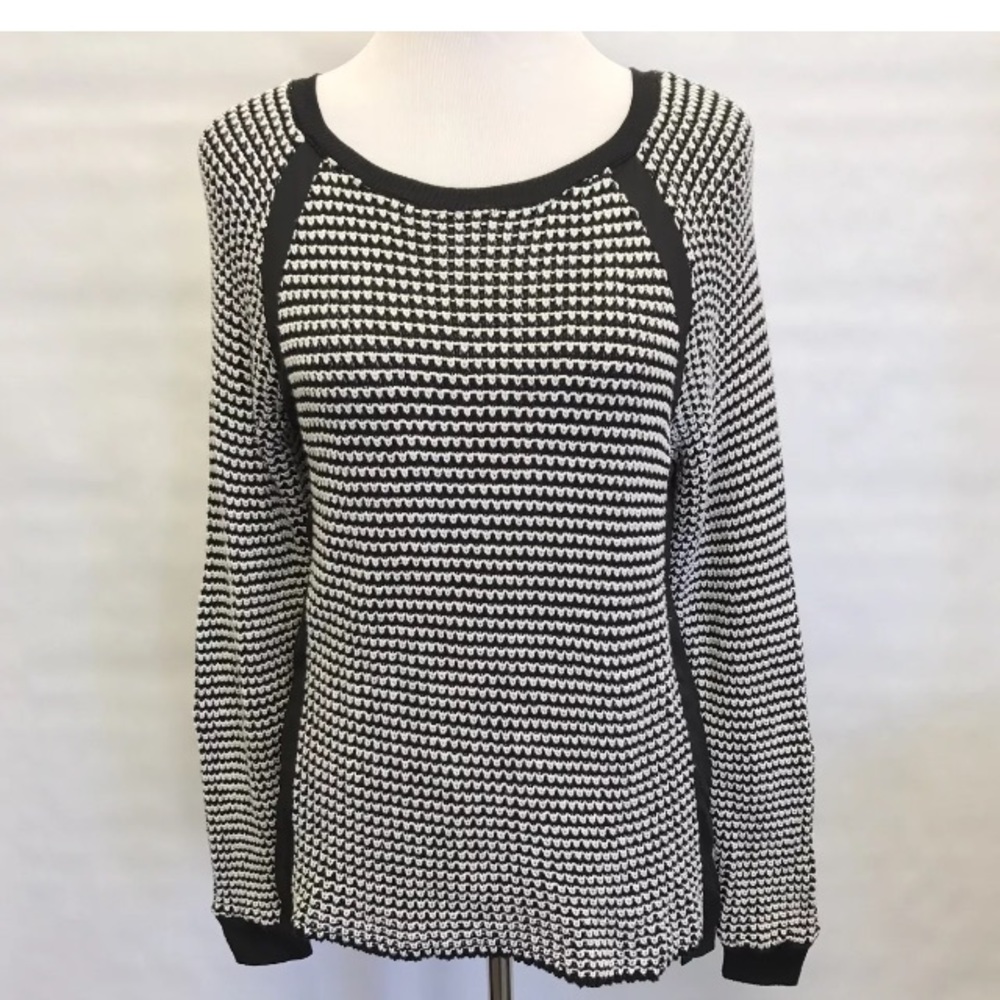 Skies Are Blue Sweater Black White Waffle Medium